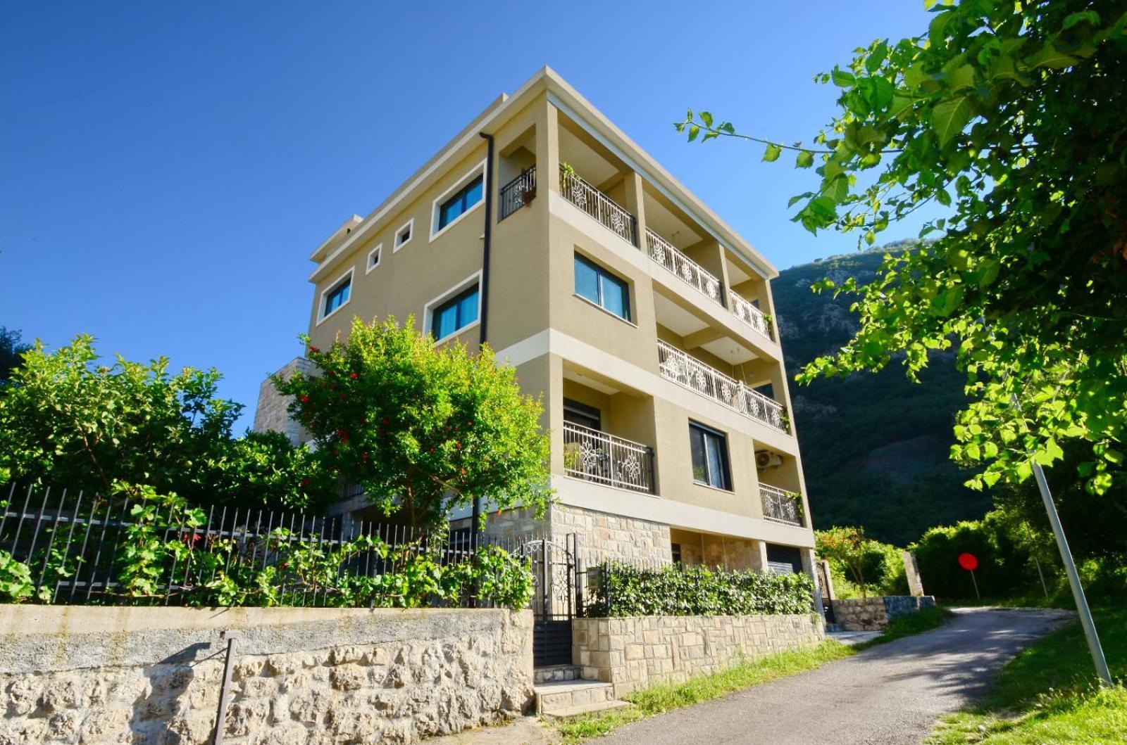 Radgost Kotor Apartments Exterior photo