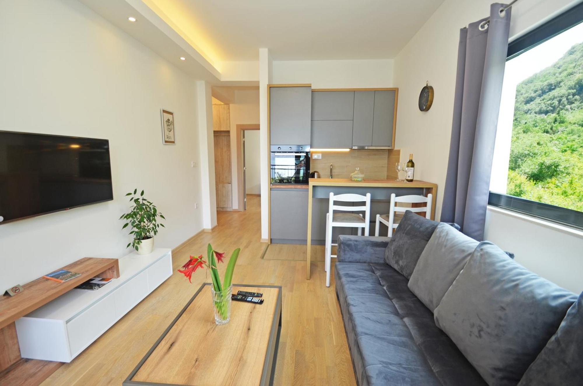 Radgost Kotor Apartments Exterior photo